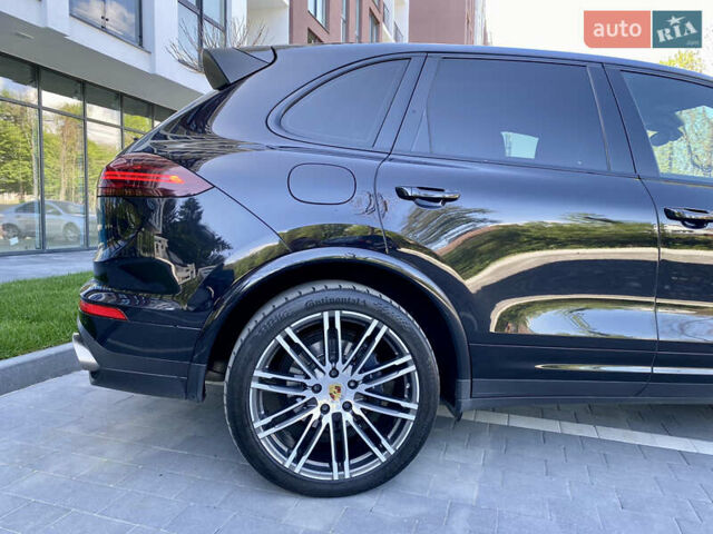 Чорний Порше Cayenne, об'ємом двигуна 2.97 л та пробігом 220 тис. км за 38500 $, фото 12 на Automoto.ua