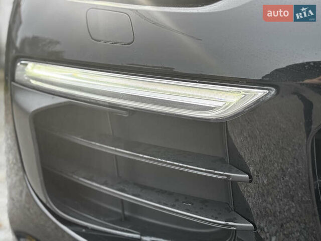 Черный Порше Каен, объемом двигателя 3.6 л и пробегом 100 тыс. км за 26500 $, фото 51 на Automoto.ua