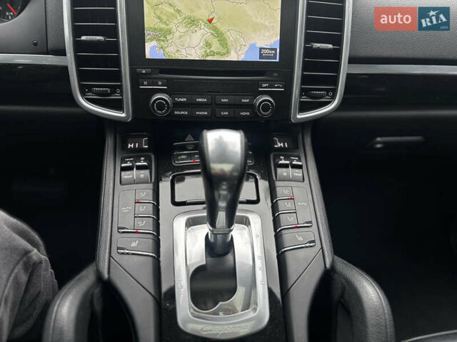 Черный Порше Каен, объемом двигателя 3.6 л и пробегом 100 тыс. км за 26500 $, фото 12 на Automoto.ua