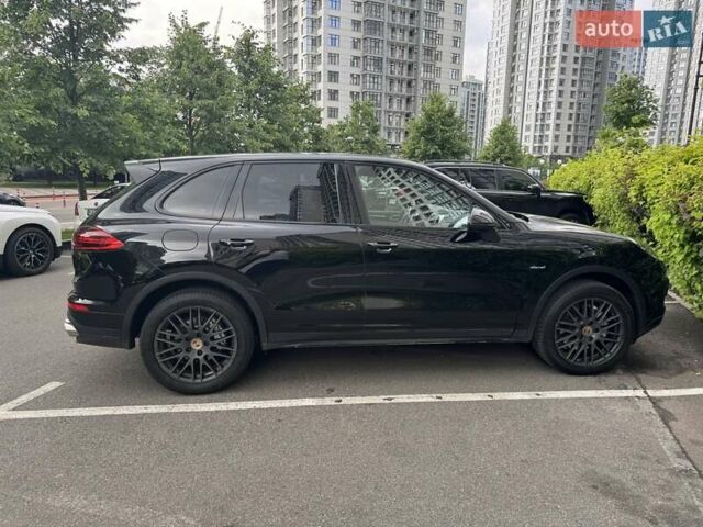 Чорний Порше Cayenne, об'ємом двигуна 4.13 л та пробігом 225 тис. км за 47000 $, фото 14 на Automoto.ua