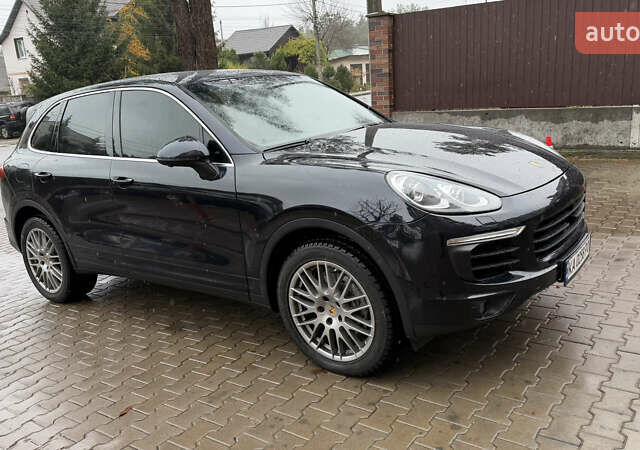 Черный Порше Каен, объемом двигателя 2.97 л и пробегом 138 тыс. км за 35500 $, фото 3 на Automoto.ua