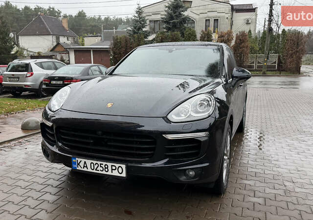 Черный Порше Каен, объемом двигателя 2.97 л и пробегом 138 тыс. км за 35500 $, фото 1 на Automoto.ua