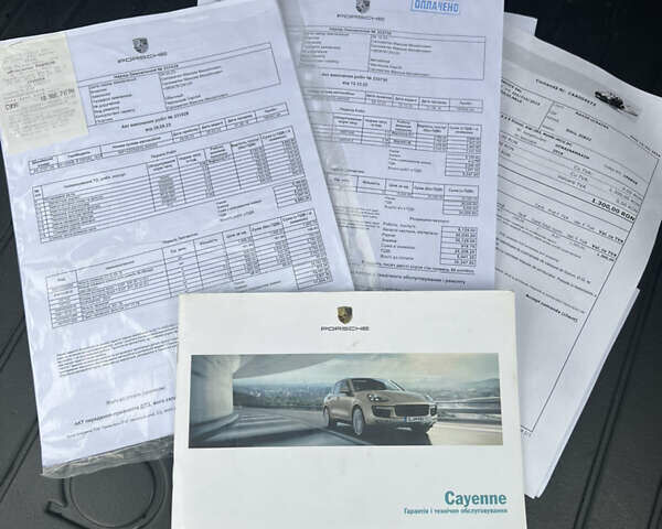 Чорний Порше Cayenne, об'ємом двигуна 4.13 л та пробігом 202 тис. км за 42000 $, фото 21 на Automoto.ua