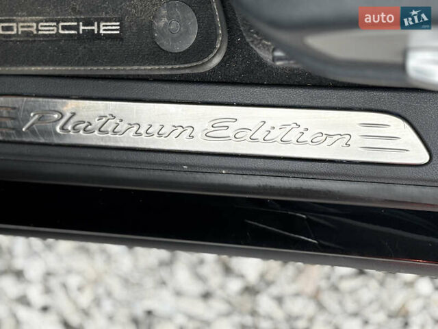 Черный Порше Каен, объемом двигателя 3.6 л и пробегом 100 тыс. км за 26500 $, фото 22 на Automoto.ua