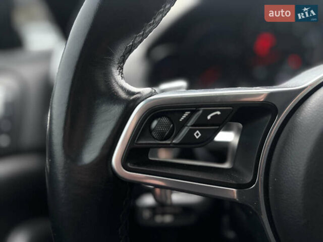 Черный Порше Каен, объемом двигателя 3.6 л и пробегом 100 тыс. км за 26500 $, фото 7 на Automoto.ua