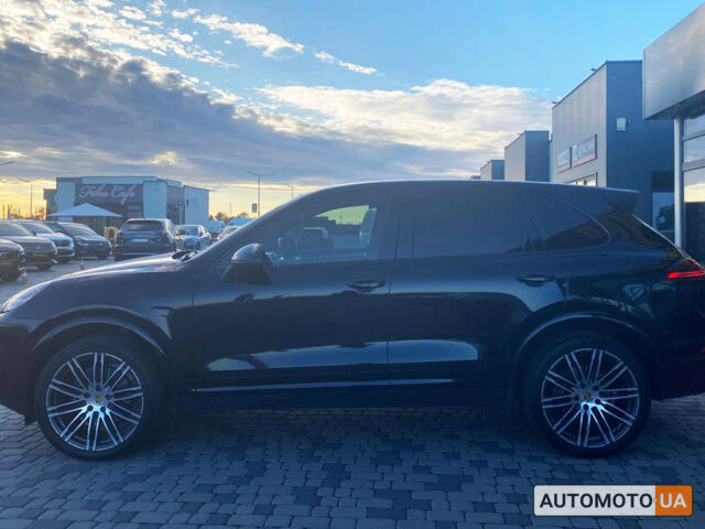 Чорний Порше Cayenne, об'ємом двигуна 3 л та пробігом 215 тис. км за 45990 $, фото 3 на Automoto.ua