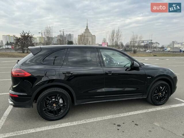 Чорний Порше Cayenne, об'ємом двигуна 4.13 л та пробігом 225 тис. км за 47000 $, фото 10 на Automoto.ua