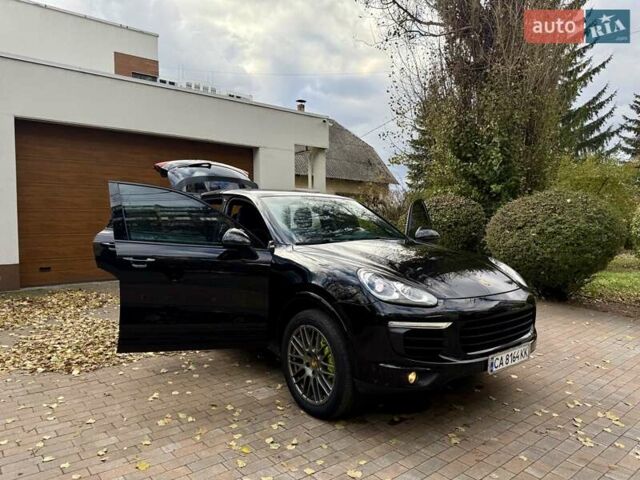 Черный Порше Каен, объемом двигателя 3 л и пробегом 140 тыс. км за 25900 $, фото 27 на Automoto.ua