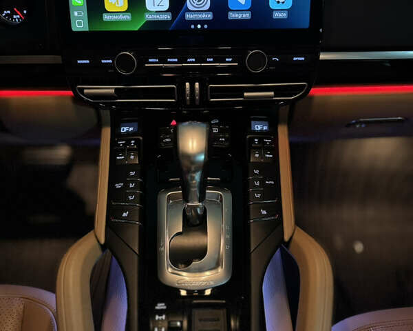 Черный Порше Каен, объемом двигателя 3.6 л и пробегом 160 тыс. км за 29999 $, фото 9 на Automoto.ua