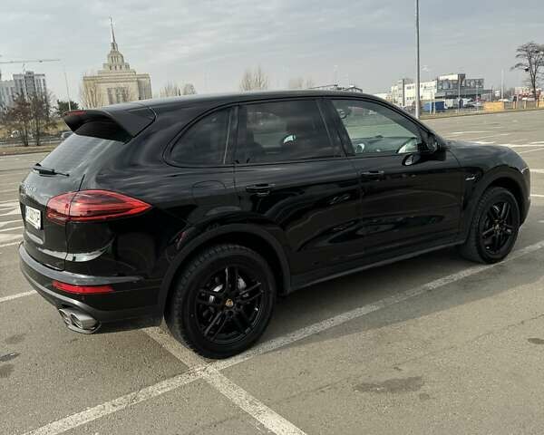 Чорний Порше Cayenne, об'ємом двигуна 4.13 л та пробігом 225 тис. км за 47000 $, фото 1 на Automoto.ua