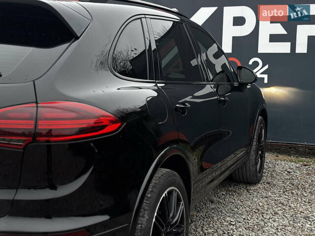 Черный Порше Каен, объемом двигателя 3.6 л и пробегом 100 тыс. км за 26500 $, фото 46 на Automoto.ua