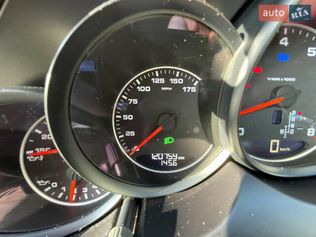 Чорний Порше Cayenne, об'ємом двигуна 3.6 л та пробігом 120 тис. км за 34200 $, фото 28 на Automoto.ua