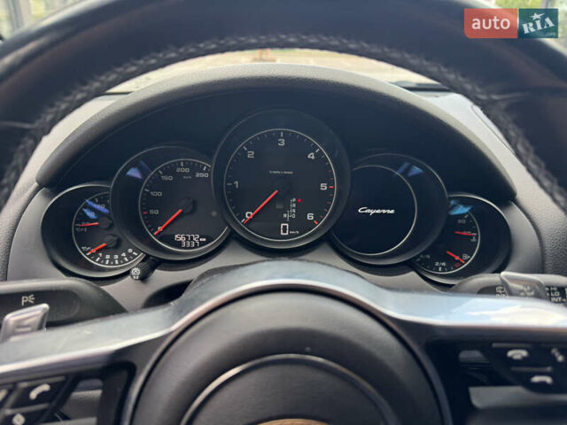 Чорний Порше Cayenne, об'ємом двигуна 2.97 л та пробігом 157 тис. км за 28900 $, фото 21 на Automoto.ua