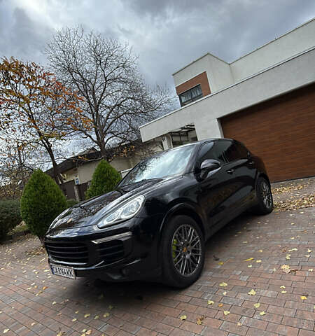 Черный Порше Каен, объемом двигателя 3 л и пробегом 140 тыс. км за 25900 $, фото 85 на Automoto.ua