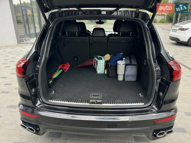 Чорний Порше Cayenne, об'ємом двигуна 2.97 л та пробігом 157 тис. км за 28900 $, фото 11 на Automoto.ua