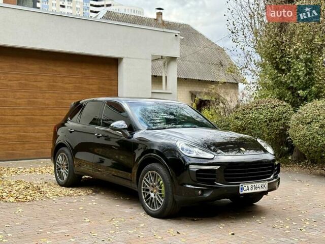 Черный Порше Каен, объемом двигателя 3 л и пробегом 140 тыс. км за 25900 $, фото 79 на Automoto.ua