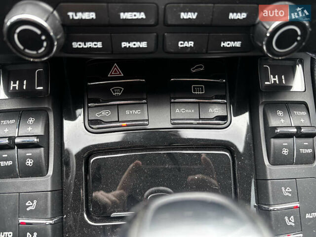 Черный Порше Каен, объемом двигателя 3.6 л и пробегом 100 тыс. км за 26500 $, фото 14 на Automoto.ua