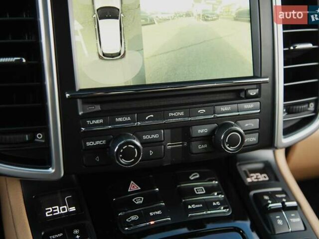 Чорний Порше Cayenne, об'ємом двигуна 3.6 л та пробігом 85 тис. км за 31000 $, фото 16 на Automoto.ua