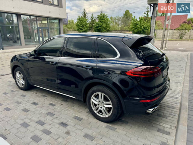 Чорний Порше Cayenne, об'ємом двигуна 2.97 л та пробігом 157 тис. км за 28900 $, фото 2 на Automoto.ua