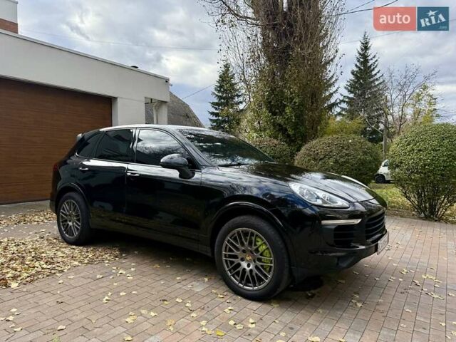 Черный Порше Каен, объемом двигателя 3 л и пробегом 140 тыс. км за 25900 $, фото 12 на Automoto.ua