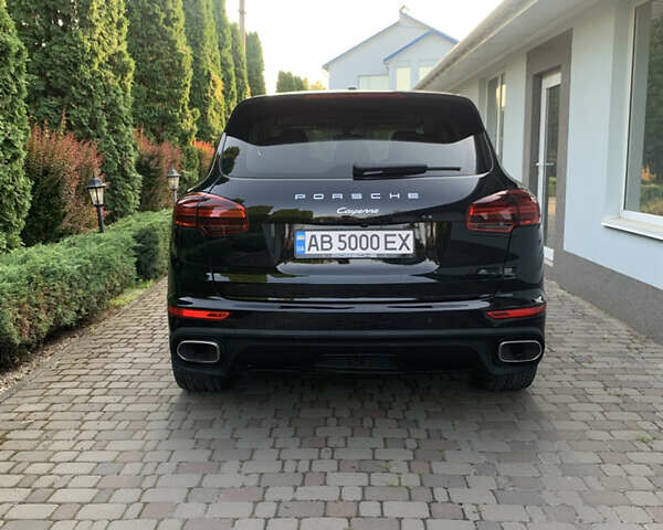 Чорний Порше Cayenne, об'ємом двигуна 2.97 л та пробігом 192 тис. км за 37500 $, фото 4 на Automoto.ua