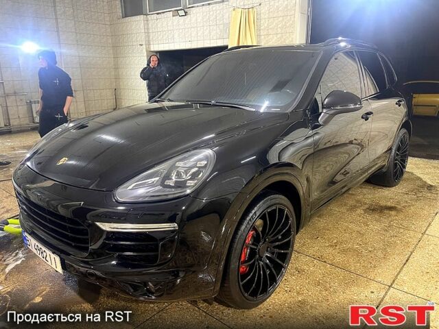 Чорний Порше Cayenne, об'ємом двигуна 3 л та пробігом 170 тис. км за 37000 $, фото 1 на Automoto.ua