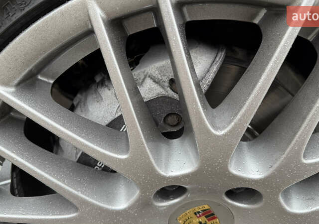 Черный Порше Каен, объемом двигателя 2.97 л и пробегом 138 тыс. км за 35500 $, фото 11 на Automoto.ua