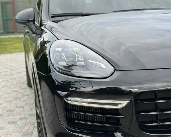 Чорний Порше Cayenne, об'ємом двигуна 3.6 л та пробігом 86 тис. км за 42000 $, фото 3 на Automoto.ua