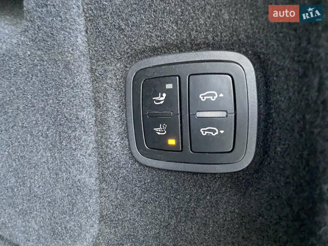 Чорний Порше Cayenne, об'ємом двигуна 2.97 л та пробігом 220 тис. км за 38500 $, фото 29 на Automoto.ua