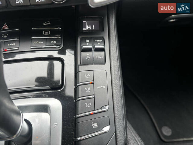 Черный Порше Каен, объемом двигателя 3.6 л и пробегом 100 тыс. км за 26500 $, фото 15 на Automoto.ua