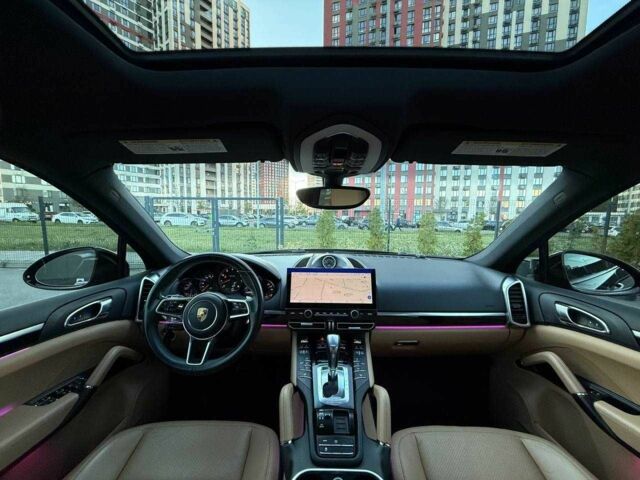 Черный Порше Каен, объемом двигателя 3.6 л и пробегом 168 тыс. км за 27900 $, фото 21 на Automoto.ua