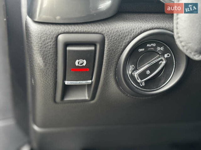 Черный Порше Каен, объемом двигателя 3.6 л и пробегом 100 тыс. км за 26500 $, фото 37 на Automoto.ua