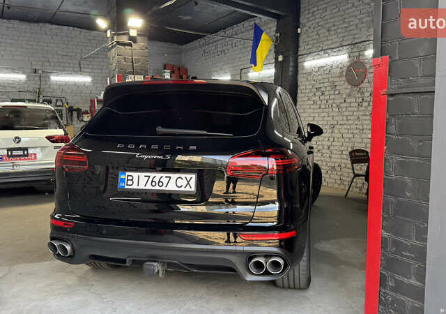 Чорний Порше Cayenne, об'ємом двигуна 3.6 л та пробігом 155 тис. км за 29999 $, фото 3 на Automoto.ua