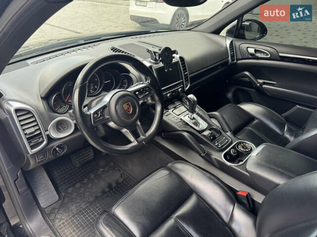 Чорний Порше Cayenne, об'ємом двигуна 2.97 л та пробігом 157 тис. км за 28900 $, фото 14 на Automoto.ua