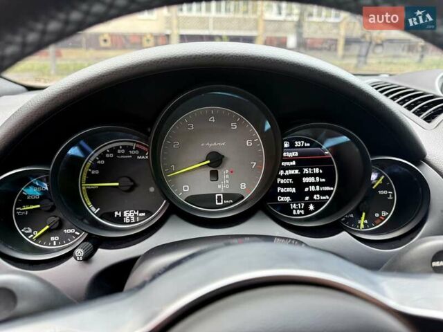 Черный Порше Каен, объемом двигателя 3 л и пробегом 140 тыс. км за 25900 $, фото 74 на Automoto.ua