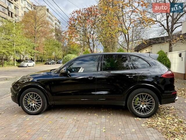 Черный Порше Каен, объемом двигателя 3 л и пробегом 140 тыс. км за 25900 $, фото 3 на Automoto.ua