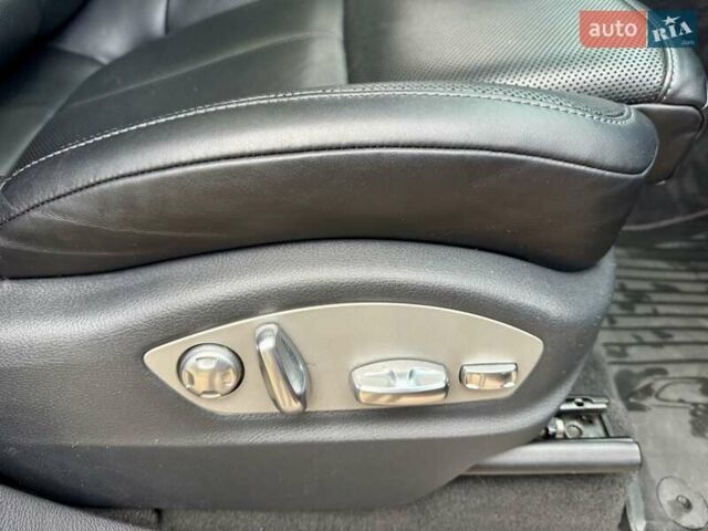 Черный Порше Каен, объемом двигателя 3 л и пробегом 140 тыс. км за 25900 $, фото 56 на Automoto.ua