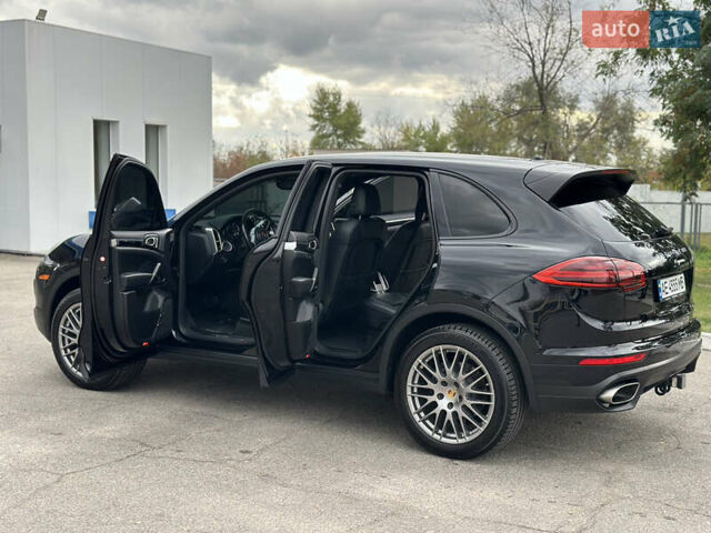 Черный Порше Каен, объемом двигателя 3.6 л и пробегом 96 тыс. км за 36900 $, фото 9 на Automoto.ua