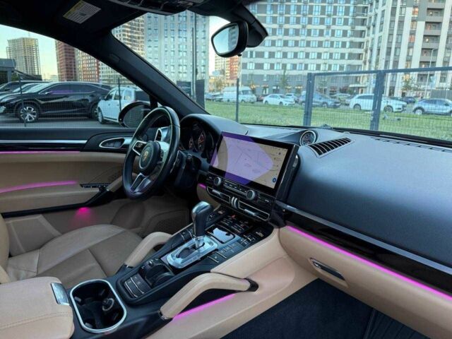 Черный Порше Каен, объемом двигателя 3.6 л и пробегом 168 тыс. км за 27900 $, фото 19 на Automoto.ua