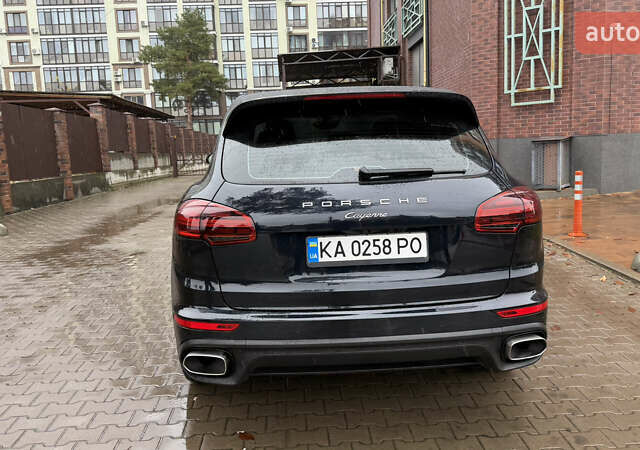 Черный Порше Каен, объемом двигателя 2.97 л и пробегом 138 тыс. км за 35500 $, фото 7 на Automoto.ua