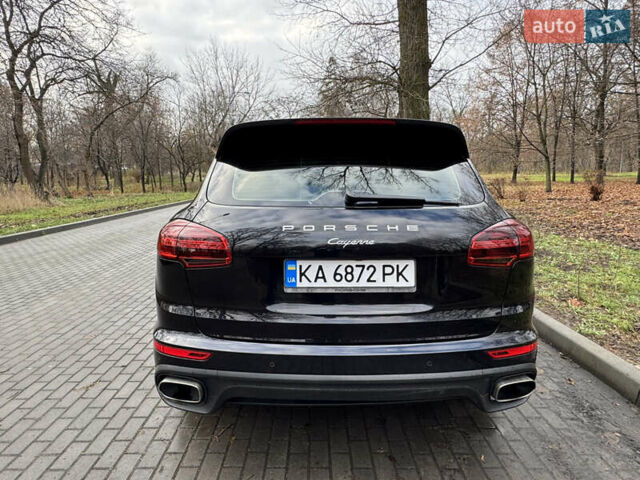 Черный Порше Каен, объемом двигателя 2.97 л и пробегом 249 тыс. км за 37000 $, фото 28 на Automoto.ua