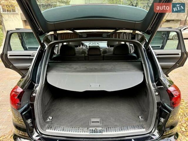 Черный Порше Каен, объемом двигателя 3 л и пробегом 140 тыс. км за 25900 $, фото 33 на Automoto.ua