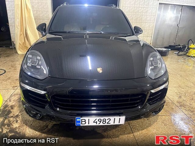 Чорний Порше Cayenne, об'ємом двигуна 3 л та пробігом 170 тис. км за 37000 $, фото 4 на Automoto.ua