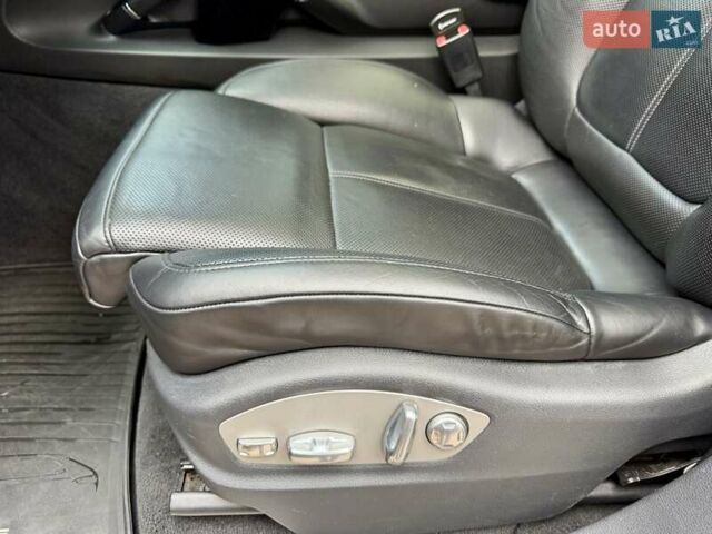 Черный Порше Каен, объемом двигателя 3 л и пробегом 140 тыс. км за 25900 $, фото 68 на Automoto.ua