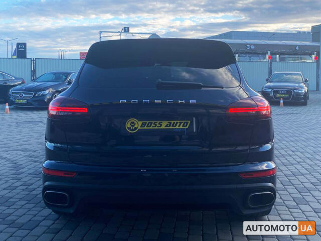 Чорний Порше Cayenne, об'ємом двигуна 3 л та пробігом 215 тис. км за 45990 $, фото 5 на Automoto.ua