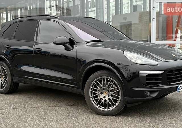 Чорний Порше Cayenne, об'ємом двигуна 3.6 л та пробігом 210 тис. км за 37999 $, фото 7 на Automoto.ua