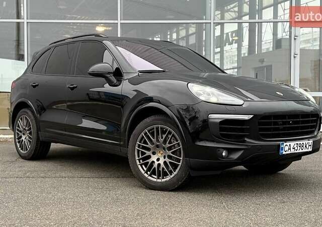 Чорний Порше Cayenne, об'ємом двигуна 3.6 л та пробігом 210 тис. км за 37999 $, фото 6 на Automoto.ua
