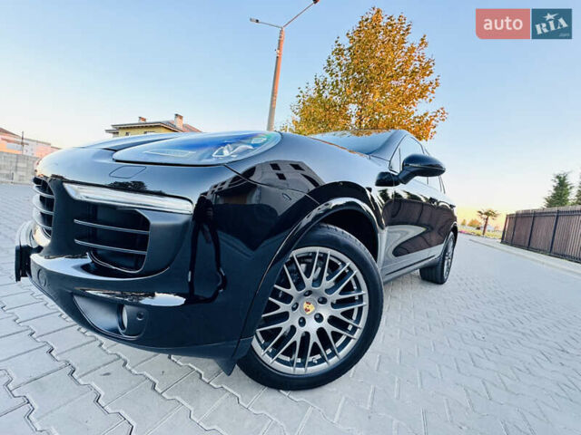 Черный Порше Каен, объемом двигателя 2.97 л и пробегом 131 тыс. км за 37999 $, фото 12 на Automoto.ua