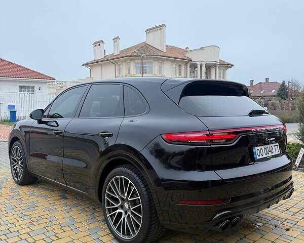Чорний Порше Cayenne, об'ємом двигуна 3 л та пробігом 133 тис. км за 58000 $, фото 4 на Automoto.ua