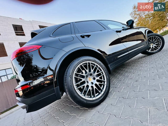 Черный Порше Каен, объемом двигателя 2.97 л и пробегом 131 тыс. км за 37999 $, фото 10 на Automoto.ua